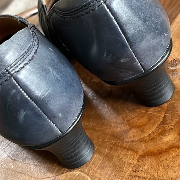 Earth Daytripper Ankle Bootie 8 - Picture 7 of 12